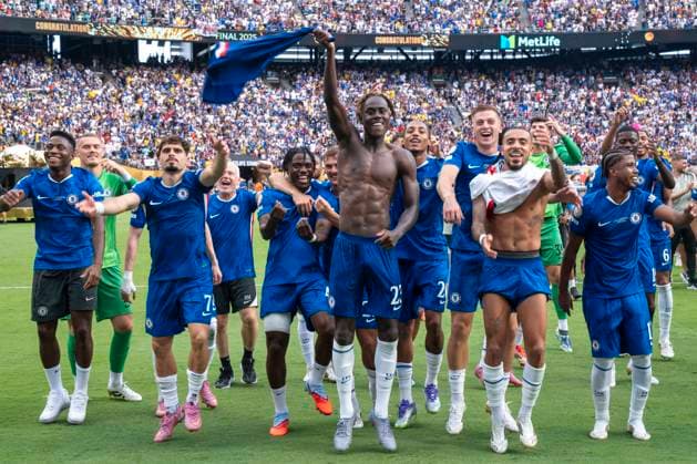 Chelsea players celebrate after beating Paris Saint-Germain PSG in the FIFA Club World Cup 2025 final at the stadium MetLife in New Jersey, United States, 13 July 2025. FIFA Club World Cup: Chelsea FC vs. Paris Saint-Germain ACHTUNG: NUR REDAKTIONELLE NUTZUNG  Copyright: xÃngelxColmenaresx AMDEP8243 20250713-55017401493_1 FIFA Club World Cup: Chelsea FC vs. Paris Saint-Germain !ACHTUNG: NUR REDAKTIONELLE NUTZUNG!  Copyright: xIMAGO ÃngelxColmenaresx imago images 0825572799 0825572799st
