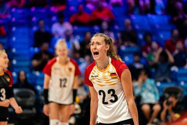 (250714) -- ARLINGTON, July 14, 2025 -- Sarah Straube (R) of Germany celebrates scoring during the pool 8 match between Germany and Dominican Republic at the Women s Volleyball Nations League (VNL) 2025 in Arlington, the United States, July 13, 2025. (Photo by Xinhua) (SP)U.S.-ARLINGTON-VOLLEYBALL-NATIONS LEAGUE-WOMEN ChenxChen 