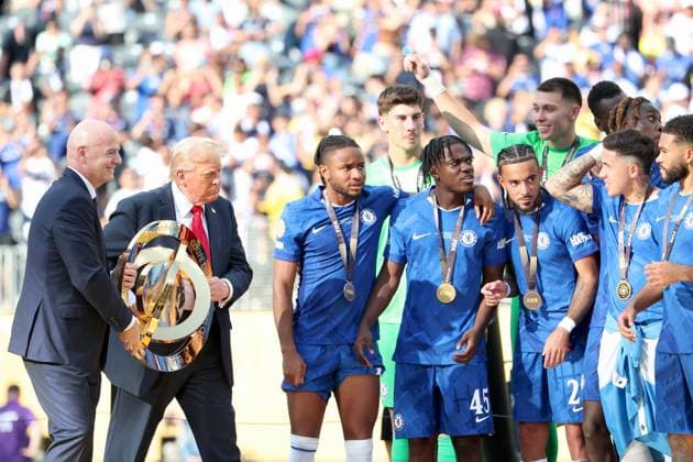 July 13, 2025, East Rutherford, New Jersey, USA: FIFA President Gianni Infantino (left) and United States President Donald J. Trump (right) present the trophy to the Chelsea team during the closing championship ceremony of the 2025 FIFA Club World Cup. Chelsea defeated Paris Saint-Germain 3-0 in the final match on July 13, 2025 at MetLife Stadium in East Rutherford, NJ. East Rutherford USA - ZUMAs325 20250713_zsp_s325_006 Copyright: xJessxStilesx