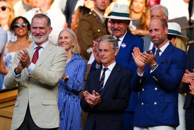 King Felipe VI of Spain and Prince William applaud Wimbledon Tennis Championships, Day 14, The All England Lawn Tennis and Croquet Club, London, UK - 13 Jul 2025London The All England Lawn Tennis and United Kingdom  Copyright: xJavierxGarcia Shutterstockx 15392297ig