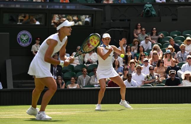2025 Wimbledon Ladies Doubles Final Su Wei Hsieh TPE Jelena Ostapenko LAT vs Veronika Kudermetova Elise Mertens BEL