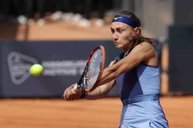 GER, Hamburg, xFSx, ATP250 Womens Tennis Tournament , MSC Hamburg Ladies Open 2025 , 2 Qualifying Round , 14 07 2025 v l , Aleksandra Krunik SRB plays a backhand Copyright: HMBxMedia FernandoxSoares