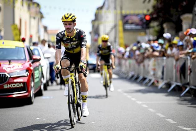 Belgian Victor Campenaerts of Team Visma Lease a Bike pictured at the start of stage 10 of the 2025 Tour de France cycling, from Ennezat to Le Mont-Dore Puy de Sancy (169 km), on Monday 14 July 2025 in France. The 112th edition of the Tour de France starts on Saturday 5 July in Lille, France, and will finish in Paris, France on the 27th of July. DAVIDxPINTENS  x129223035x