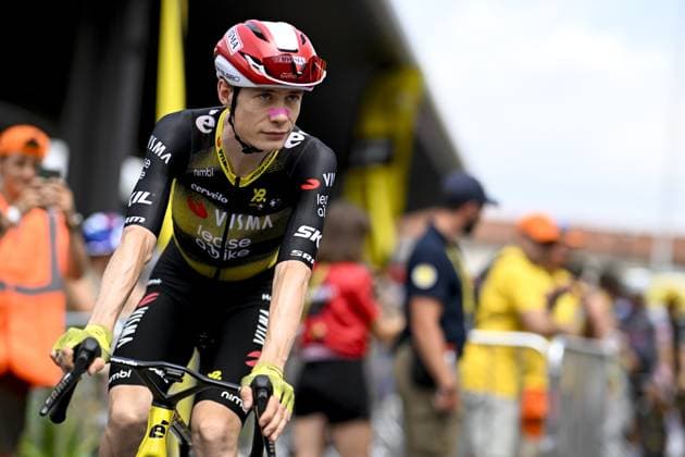 Danish Jonas Vingegaard Hansen of Team Visma-Lease a Bike pictured at the start of stage 10 of the 2025 Tour de France cycling, from Ennezat to Le Mont-Dore Puy de Sancy (169 km), on Monday 14 July 2025 in France. The 112th edition of the Tour de France starts on Saturday 5 July in Lille, France, and will finish in Paris, France on the 27th of July. JASPERxJACOBS  x129226872x