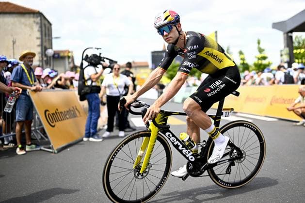 Belgian Wout van Aert of Team Visma-Lease a Bike pictured at the start of stage 10 of the 2025 Tour de France cycling, from Ennezat to Le Mont-Dore Puy de Sancy (169 km), on Monday 14 July 2025 in France. The 112th edition of the Tour de France starts on Saturday 5 July in Lille, France, and will finish in Paris, France on the 27th of July. JASPERxJACOBS  x129231096x