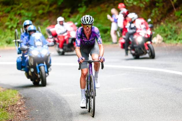 Tour de France 2025 Stage 10 LE MONT-DORE PUY DE SANCY, FRANCE - JULY 14 : O connor Ben (AUS) of Team Jayco AlUla in action during stage 10 of the 112th edition of Tour de France an UCI World Tour 2.UWT cycling road race stage for Men Elite of 163 km with start in Ennezat and finish in Le Mont-Dore Puy de Sancy on July 14, 2025 in Le Mont-Dore Puy de Sancy, France, 14 07 2025 ( Motordriver Kenny Verfaillie - Le Mont-Dore Puy de Sancy France  Copyright: xLucaxBettinix
