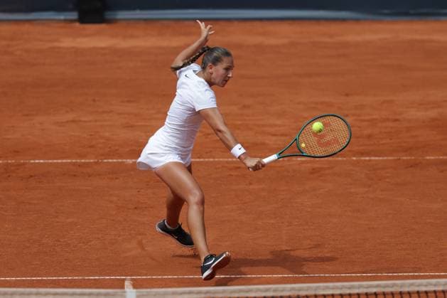 GER, Hamburg, xFSx, ATP250 Womens Tennis Tournament , MSC Hamburg Ladies Open 2025 ,Round of 32 , 14 07 2025 v l , Diane Parry FRA plays a backhand Copyright: HMBxMedia FernandoxSoares