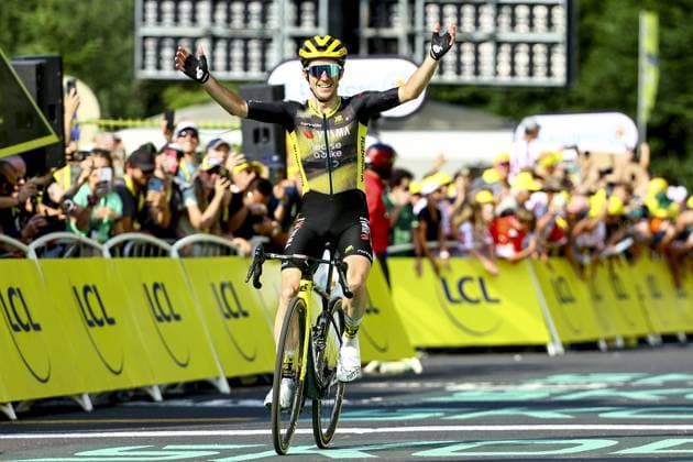 British Simon Philip Yates of Team Visma-Lease a Bike celebrates after winning stage 10 of the 2025 Tour de France cycling, from Ennezat to Le Mont-Dore Puy de Sancy (169 km), on Monday 14 July 2025 in France. The 112th edition of the Tour de France starts on Saturday 5 July in Lille, France, and will finish in Paris, France on the 27th of July. DAVIDxPINTENS  x129256114x