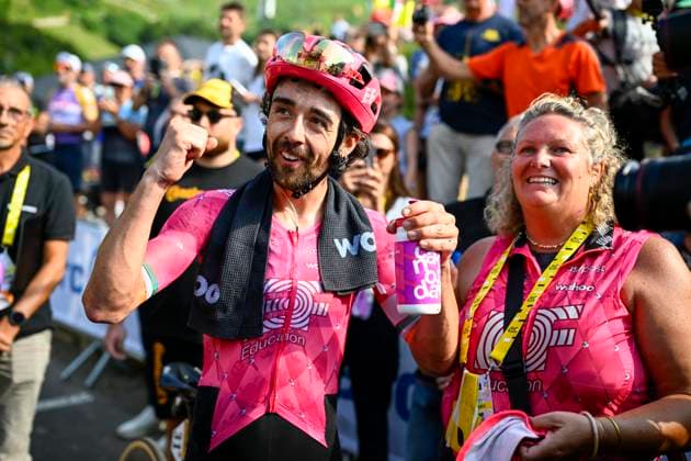 Tour de France 2025 Stage 10 LE MONT-DORE PUY DE SANCY, FRANCE - JULY 14 : Healy Ben (IRL) of EF Education - EasyPost after the race during stage 10 of the 112th edition of Tour de France an UCI World Tour 2.UWT cycling road race stage for Men Elite of 163 km with start in Ennezat and finish in Le Mont-Dore Puy de Sancy on July 14, 2025 in Le Mont-Dore Puy de Sancy, France, 14 07 2025 ( Motordriver Kenny Verfaillie - Le Mont-Dore Puy de Sancy France  Copyright: xJasperxJacobsx