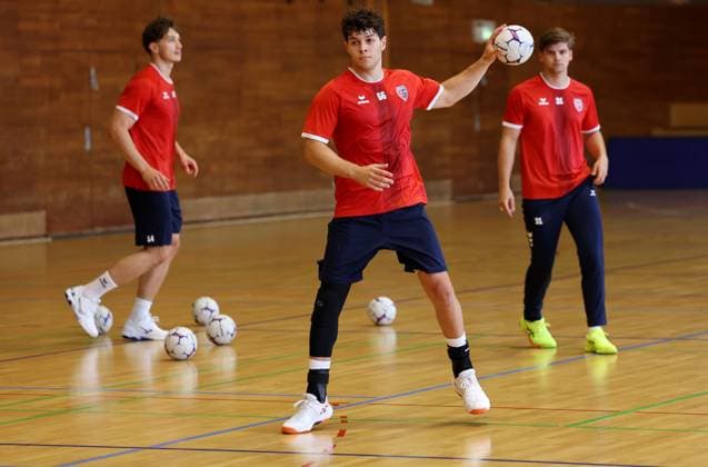 BAU 14 07 2025 Bietigheim Handball SG BBM Bietigheim Training kick-off, new signing Max Prantner center