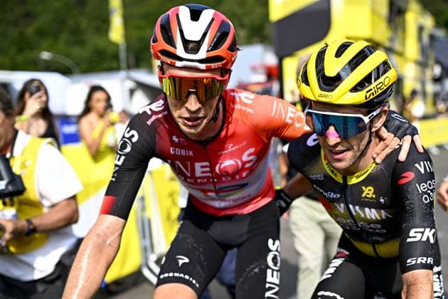 Dutch Thymen Arensman of INEOS Grenadiers and British Simon Yates of Team Visma Lease a Bike pictured after stage 10 of the 2025 Tour de France cycling, from Ennezat to Le Mont-Dore Puy de Sancy (169 km), on Monday 14 July 2025 in France. The 112th edition of the Tour de France starts on Saturday 5 July in Lille, France, and will finish in Paris, France on the 27th of July. JASPERxJACOBS  x129261869x