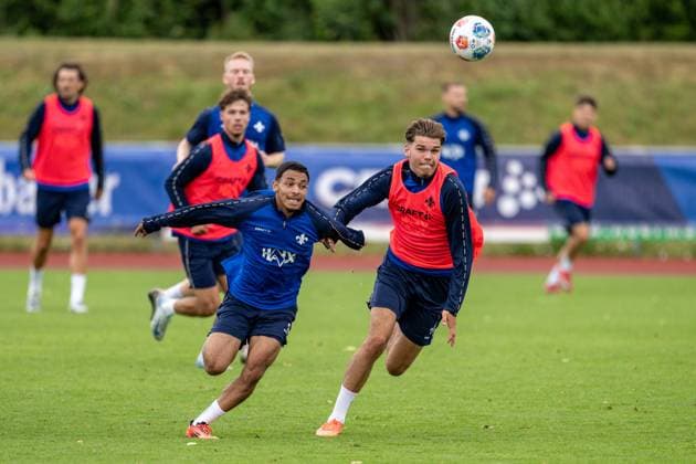 Othmane El Idrissi SV Darmstadt 98, 47 on the ball, behind him Max Pfister SV Darmstadt 98, 48 SV Darmstadt 98, football, 2 Bundesliga, training camp, 5 day, 14 07 2025 SV Darmstadt 98, football, 2 Bundesliga, training camp, 5 day, 14 07 2025 Bad Wörishofen Copyright: xEibner-Pressefoto FlorianxWiegandx EP_FWD