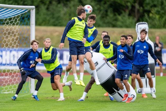 Matthias Bader SV Darmstadt 98, 26 in duel with Matej Maglica SV Darmstadt 98, 05 , SV Darmstadt 98, Football, 2 Bundesliga, Training camp, 5 day, 14 07 2025 SV Darmstadt 98, Football, 2 Bundesliga, Training camp, 5 day, 14 07 2025 Bad Wörishofen Copyright: xEibner-Pressefoto FlorianxWiegandx EP_FWD