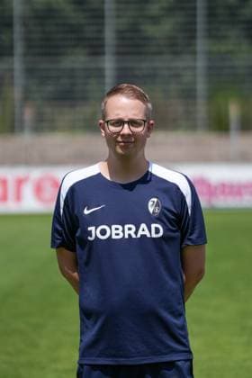 Dominik Schelb Team coach SC Freiburg II SC Freiburg U23 Regionalliga Südwest, Porträttermin 2025 2026, Freiburg Möslestadion Baden Wuerttemberg Germany Copyright: xSTEINSIEK.CH PAAx