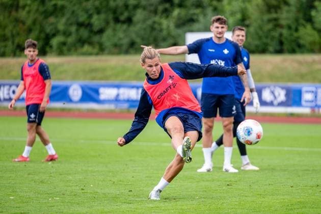 Fynn Lakenmacher SV Darmstadt 98, 19 on the ball, SV Darmstadt 98, football, 2 Bundesliga, training camp, 6 day, 15 07 2025 SV Darmstadt 98, football, 2 Bundesliga, training camp, 6 day, 15 07 2025 Bad Wörishofen Copyright: xEibner-Pressefoto FlorianxWiegandx EP_FWD