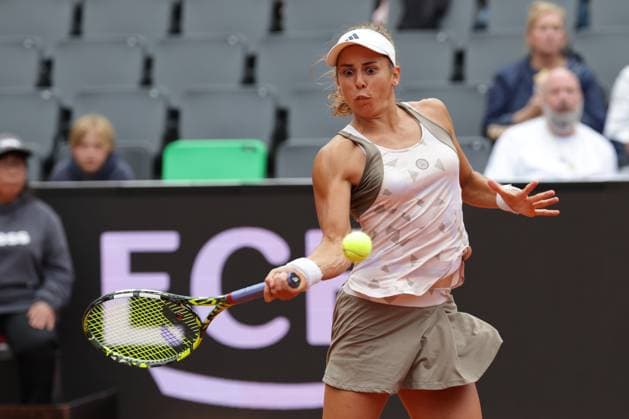 GER, Hamburg, xFSx, ATP250 Womens Tennis Tournament , MSC Hamburg Ladies Open 2025 , Round of 32 , Sixteenth Final ,15 07 2025 v l Julia Grabher AUT makes a serve Copyright: HMBxMedia FernandoxSoares