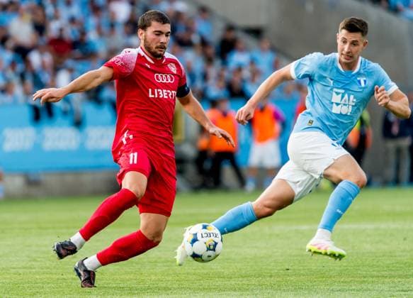 250715 Gizo Mamageishvili of FC Iberia and Lasse Berg Johnsen of Malmö FF during the UEFA Champions League qualifier football match between Malmö FF and FC Iberia 1999 on July 15, 2025 in Malmö Photo Christian Örnberg BILDBYRAN COP 166 CO0587 fotboll, football, soccer, fotball,uefa champions league gualifi  Copyright: CHRISTIANxÖRNBERG BB250715CO026