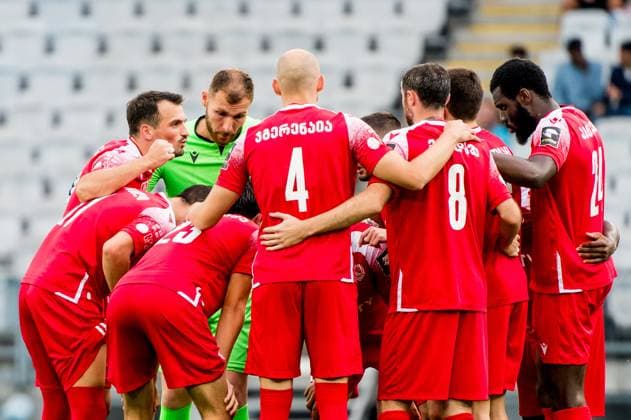 250715 Players of FC Iberia ahead of the second half of the UEFA Champions League qualifier football match between Malmö FF and FC Iberia 1999 on July 15, 2025 in Malmö Photo Christian Örnberg BILDBYRAN COP 166 CO0587 fotboll football soccer fotball uefa champions league gualifiers champions league malmö ff fc iberia bbeng  Copyright: CHRISTIANxÖRNBERG BB250715CO050