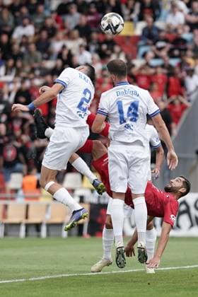 Football Champions League 2025 2026 15 07 2025, Football Champions League, UEFA Champions League, 2025 2026, Qualification Round 1, Luxembourg, Stade Municipal, Luxembourg LUX FC Differdange 03 LUX FC Drita RKS vl Samir Hadji FC Differdange 03 23 with overhead kick against Besnik Krasniqi Drita 2 Albert Dabiqaj Drita 14