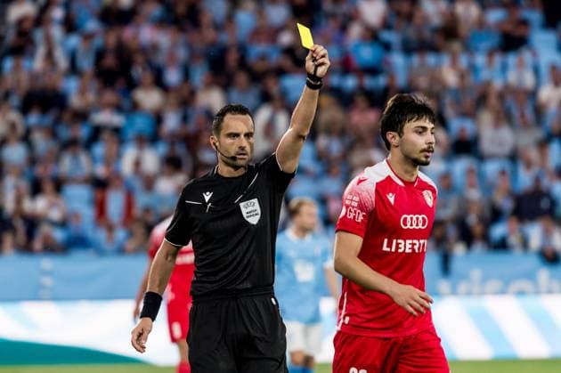 250715 Giorgi Tabatadze of FC Iberia is shown a yellow card from referee Romain Lissorgue during the UEFA Champions League qualifier football match between Malmö FF and FC Iberia 1999 on July 15, 2025 in Malmö Photo Christian Örnberg BILDBYRAN COP 166 CO0587 fotboll football soccer fotball uefa champions league gualifiers champions league malmö ff fc iberia bbeng bbauto  Copyright: CHRISTIANxÖRNBERG BB250715CO071