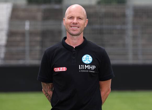 BAU 15 07 2025 Stuttgart Degerloch Football SV Stuttgarter Kickers photo session, Co-Trainer Dominik Lang