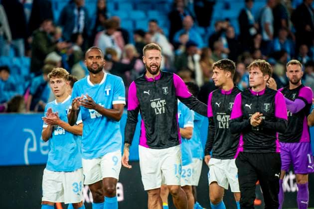 250715 Pontus Jansson of Malmö FF celebrates after the UEFA Champions League qualifier football match between Malmö FF and FC Iberia 1999 on July 15, 2025 in Malmö Photo Christian Örnberg BILDBYRAN COP 166 CO0587 fotboll football soccer fotball uefa champions league gualifiers champions league malmö ff fc iberia bbeng crowd cheering  Copyright: CHRISTIANxÖRNBERG BB250715CO113