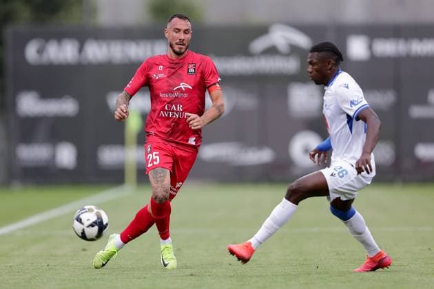 Geoffrey Franzoni captain Differdange 25 in duel with Raddy Ovouka Drita 26 15 07 2025 Soccer Champions League Qualification, 1 round, second leg, season 2025 2026 15 07 2025 FC Differdange 03 LUX FC Drita XKX Differdange Stade Municipal de la Ville de Differdange, Differdange
