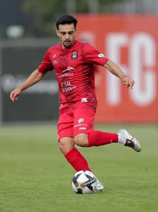 Rafael Rafa Pereira Pinto Differdange 20 Crop, single image, action, full body 15 07 2025 Soccer Champions League qualification, 1 round, second leg, season 2025 2026 15 07 2025 FC Differdange 03 LUX FC Drita XKX Differdange Stade Municipal de la Ville de Differdange, Differdange