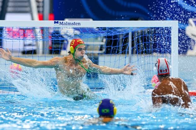Joao Pedro Fernandes of Brazil, Reuel D Souza of Canada Canada v Brazil, Water polo, Wasserball Singapore 2025 World Aquatics Championships, OCBC Aquatic Centre, July 16, 2025, Singapore, Singapore.