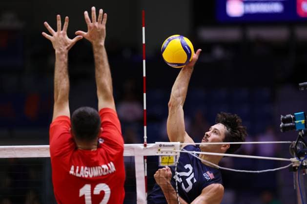 Ethan Champlin (USA), JULY 16, 2025 - Volleyball : FIVB Volleyball Nations League 2025 Men s Preliminary Round match between Turkey - United States at Chiba Port Arena, Chiba, Japan. Noxthirdxpartyxsales  aflo_297848425