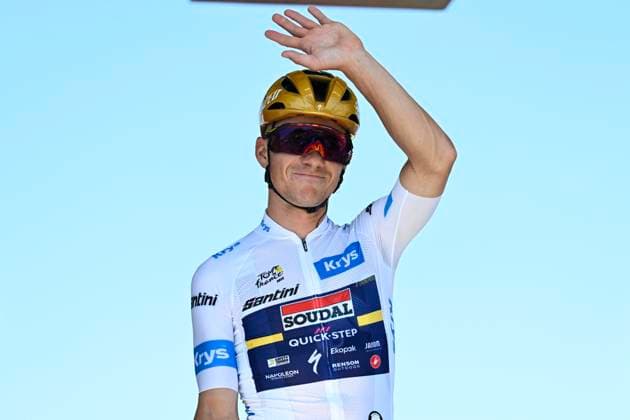 Tour de France 2025 Stage 11 TOULOUSE, FRANCE - JULY 16 : Evenepoel Remco (BEL) of Soudal - Quick Step on stage before the start of the race during stage 11 of the 112th edition of Tour de France an UCI World Tour 2.UWT cycling road race stage for Men Elite of 154 km with start in Toulouse and finish in Toulouse on July 16, 2025 in Toulouse, France, 16 07 2025 ( Motordriver Kenny Verfaillie - Toulouse France  Copyright: xJanxDexMeuleneirx