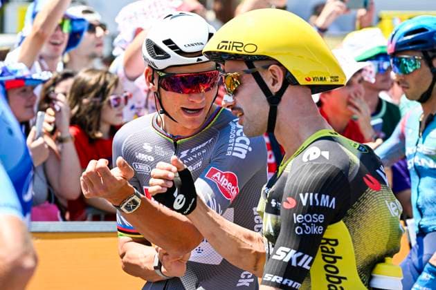 Tour de France 2025 Stage 11 TOULOUSE, FRANCE - JULY 16 : Van Der Poel Mathieu (NED) of Alpecin - Deceuninck and Campenaerts Victor (BEL) of Team Visma - Lease a Bike at the start line during stage 11 of the 112th edition of Tour de France an UCI World Tour 2.UWT cycling road race stage for Men Elite of 154 km with start in Toulouse and finish in Toulouse on July 16, 2025 in Toulouse, France, 16 07 2025 ( Motordriver Kenny Verfaillie - Toulouse France  Copyright: xJanxDexMeuleneirx
