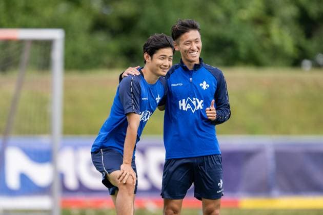 Yosuke Furukawa SV Darmstadt 98, 44 and Hiroki Akiyama SV Darmstadt 98 pose for a photo SV Darmstadt 98, football, 2 Bundesliga, training camp, 7 day, 16 07 2025 SV Darmstadt 98, football, 2 Bundesliga, training camp, 7 day, 16 07 2025 Bad Wörishofen Copyright: xEibner-Pressefoto FlorianxWiegandx EP_FWD