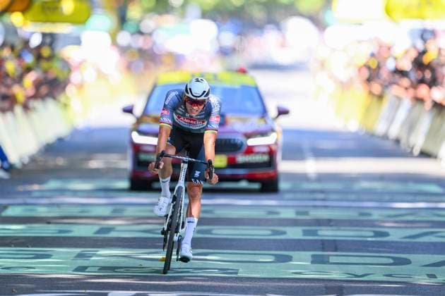 Tour de France 2025 Stage 11 TOULOUSE, FRANCE - JULY 16 : Van Der Poel Mathieu (NED) of Alpecin - Deceuninck at the finishline during stage 11 of the 112th edition of Tour de France an UCI World Tour 2.UWT cycling road race stage for Men Elite of 154 km with start in Toulouse and finish in Toulouse on July 16, 2025 in Toulouse, France, 16 07 2025 ( Motordriver Kenny Verfaillie - Toulouse France  Copyright: xVincentxKalutx