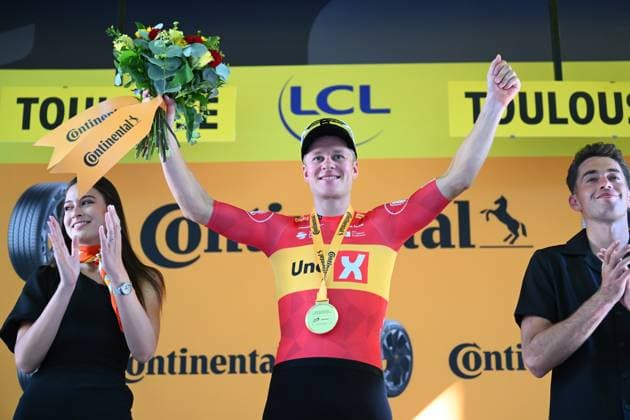 Tour de France 2025 Stage 11 TOULOUSE, FRANCE - JULY 16 : Abrahamsen Jonas (NOR) of Uno-X Mobility on the podium during stage 11 of the 112th edition of Tour de France an UCI World Tour 2.UWT cycling road race stage for Men Elite of 154 km with start in Toulouse and finish in Toulouse on July 16, 2025 in Toulouse, France, 16 07 2025 ( Motordriver Kenny Verfaillie - Toulouse France  Copyright: xVincentxKalutx