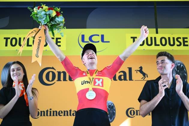 Tour de France 2025 Stage 11 TOULOUSE, FRANCE - JULY 16 : Abrahamsen Jonas (NOR) of Uno-X Mobility on the podium during stage 11 of the 112th edition of Tour de France an UCI World Tour 2.UWT cycling road race stage for Men Elite of 154 km with start in Toulouse and finish in Toulouse on July 16, 2025 in Toulouse, France, 16 07 2025 ( Motordriver Kenny Verfaillie - Toulouse France  Copyright: xVincentxKalutx