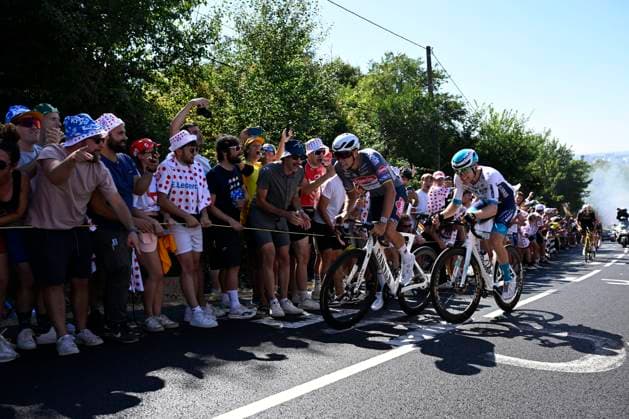 Tour de France 2025 Stage 11 TOULOUSE, FRANCE - JULY 16 : Van Der Poel Mathieu (NED) of Alpecin - Deceuninck in action during stage 11 of the 112th edition of Tour de France an UCI World Tour 2.UWT cycling road race stage for Men Elite of 154 km with start in Toulouse and finish in Toulouse on July 16, 2025 in Toulouse, France, 16 07 2025 ( Motordriver Kenny Verfaillie - Toulouse France  Copyright: xJanxDexMeuleneirx