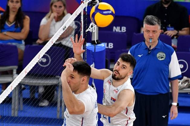 Ljubljana, Slovenia, 16th July 2024: Vuk Todorovic of Serbia (C) in action during the IVNL Volleyball Nations League, Week 3 match, between Serbia and Italy at Arena Stozice, Ljubljana, Slovenia. (Natasa Kupljenik SPP) Copyright: xNatasaxKupljenikx xSPPx SPP_1015511