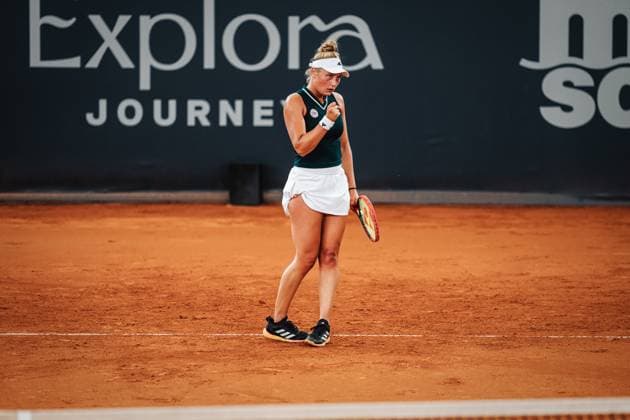 Tennis Women MSC Hamburg Ladies Open WTA 250 Andrei Nastasja Schunk GER vs Dalma Galfi HUN 16 07 2025 Nastasja Schunk clenches her fist Hamburg Tennisstadion am Rothenbaum Hamburg Germany