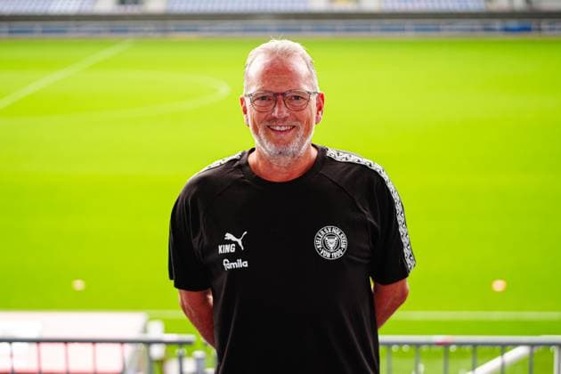 Dirk Bremser Holstein Kiel Co Coach GER, Holstein Kiel, 2 Bundesliga, Portraettermin 2025 2026 GER, Holstein Kiel, 2 Bundesliga, Portraettermin 2025 2026 Kiel Copyright: xEibner-Pressefoto MarcelxvonxFehrnx EP_MFN