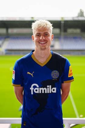 Finn Porath Holstein Kiel 08 GER, Holstein Kiel, 2 Bundesliga, Portraettermin 2025 2026 GER, Holstein Kiel, 2 Bundesliga, Portraettermin 2025 2026 Kiel Copyright: xEibner-Pressefoto MarcelxvonxFehrnx EP_MFN