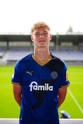 Kasper Davidsen Holstein Kiel 15 GER, Holstein Kiel, 2 Bundesliga, Portraettermin 2025 2026 GER, Holstein Kiel, 2 Bundesliga, Portraettermin 2025 2026 Kiel Copyright: xEibner-Pressefoto MarcelxvonxFehrnx EP_MFN