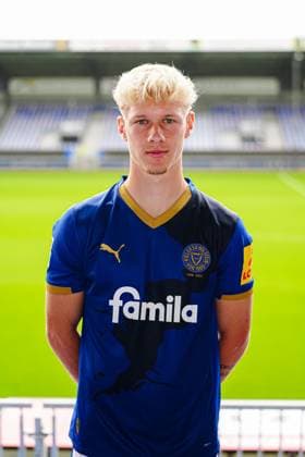 Luca Prasse Holstein Kiel 44 GER, Holstein Kiel, 2 Bundesliga, portraettermin 2025 2026 GER, Holstein Kiel, 2 Bundesliga, portraettermin 2025 2026 Kiel Copyright: xEibner-Pressefoto MarcelxvonxFehrnx EP_MFN