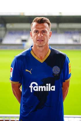 Stefan Schwab Holstein Kiel 22 GER, Holstein Kiel, 2 Bundesliga, portraettermin 2025 2026 GER, Holstein Kiel, 2 Bundesliga, portraettermin 2025 2026 Kiel Copyright: xEibner-Pressefoto MarcelxvonxFehrnx EP_MFN