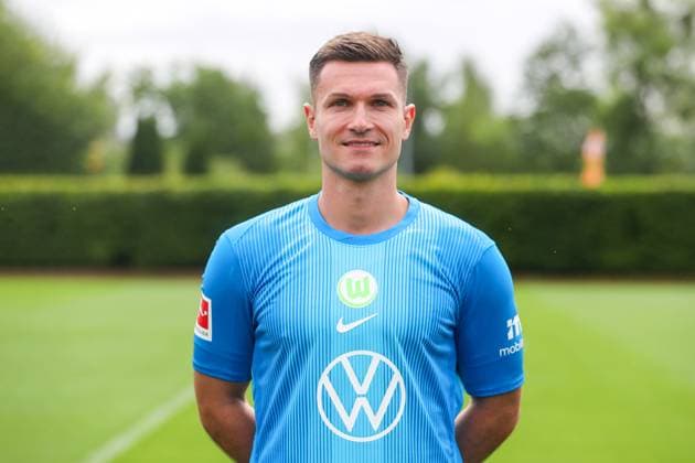 VfL Wolfsburg Photo appointment Wolfsburg, 16 07 2025, Goalkeeper Pavao Pervan VfL Wolfsburg, 1 Bundesliga, Portrait appointment 2025 2026 Wolfsburg