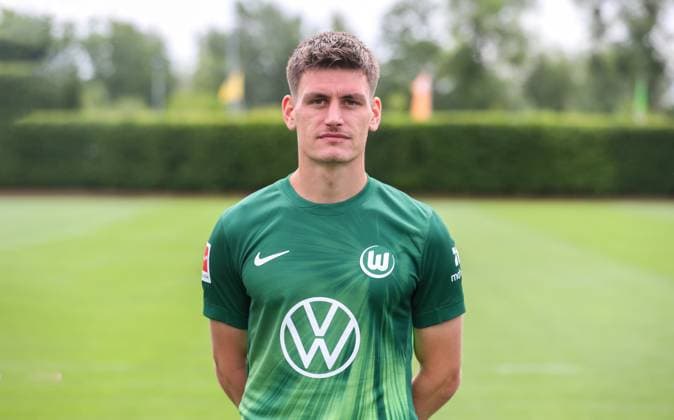 VfL Wolfsburg photo appointment Wolfsburg, 16 07 2025, Joakim Maehle VfL Wolfsburg, 1 Bundesliga, portrait appointment 2025 2026 Wolfsburg