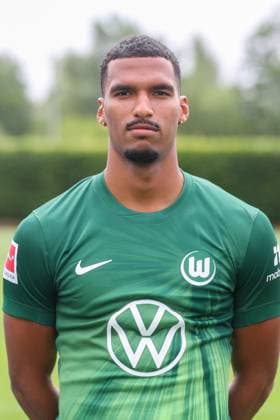 VfL Wolfsburg photo appointment Wolfsburg, 16 07 2025, Moritz Jenz VfL Wolfsburg, 1 Bundesliga, portrait appointment 2025 2026 Wolfsburg