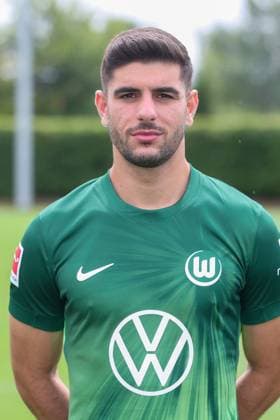 VfL Wolfsburg photo appointment Wolfsburg, 16 07 2025, Konstantinos Koulierakis VfL Wolfsburg, 1 Bundesliga, portrait appointment 2025 2026 Wolfsburg
