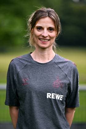 Team doctor Dr. Bettina Kuper 1 FC Köln 1 BL, portrait appointment 2025 2026