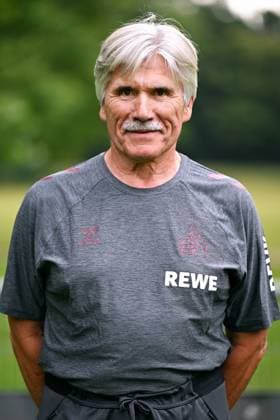 Team doctor Dr. Peter Schäferhoff 1 FC Köln 1 BL, portrait appointment 2025 2026